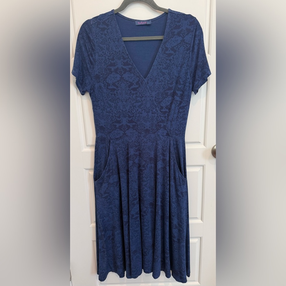 Women’s Fresh Produce Size Medium Blue Snake Skin Dress Summer Casual